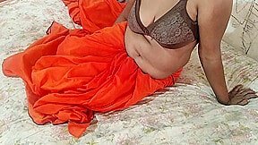 Big Naturals In Indian Desi Bhabhi Dammi Eenjoing Her Self 22